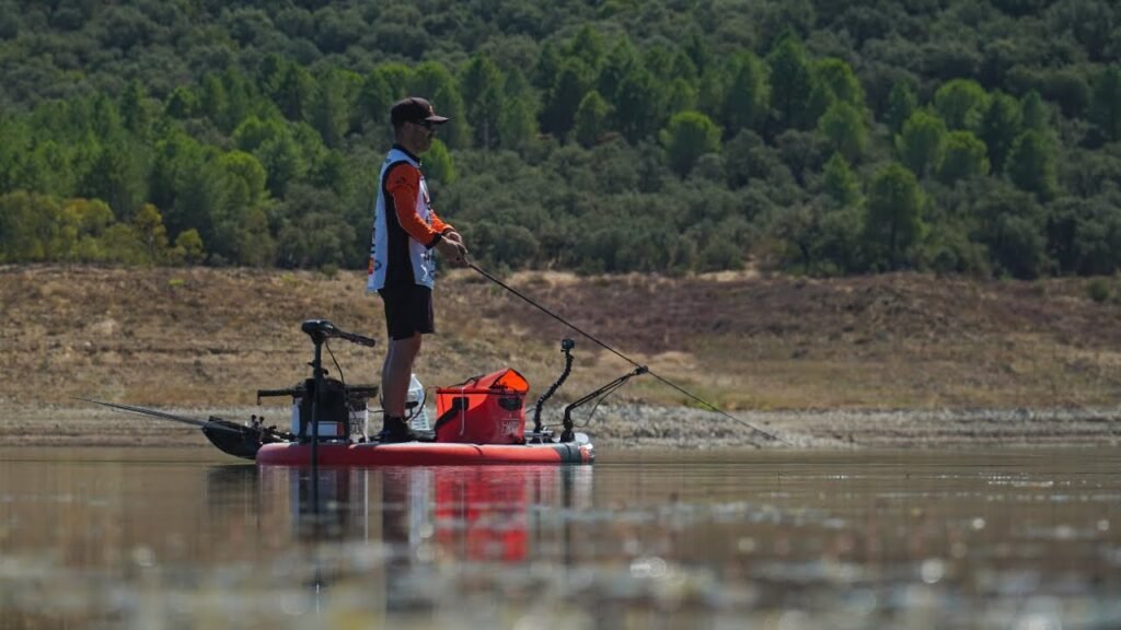 Blackbass entre algas