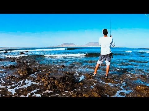 ¡Descendemos 700m de ALTURA para PESCAR! - Lured Trip Lanzarote parte 3 | Lured Vlog 74