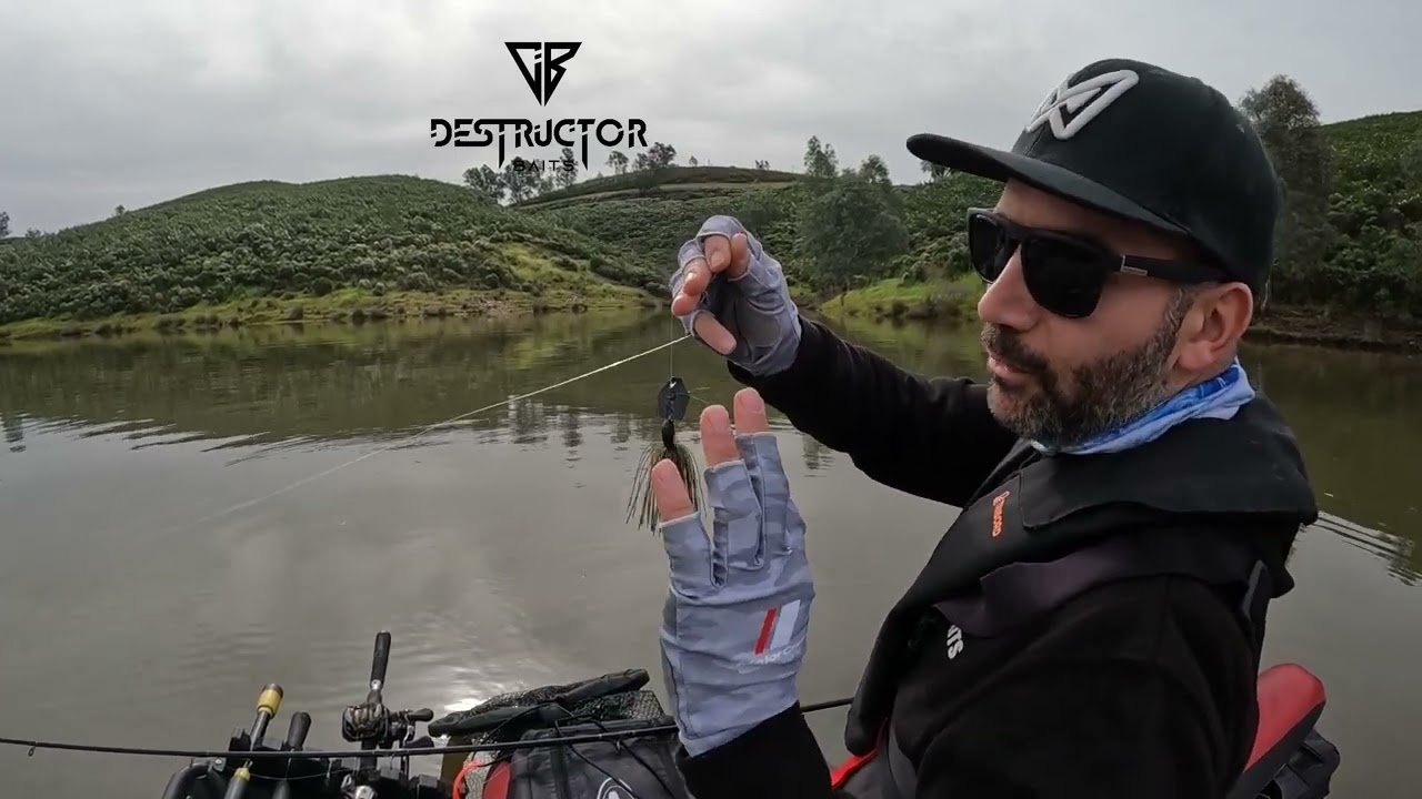 Montamos un trailer a nuestro chatterbait Trueno.