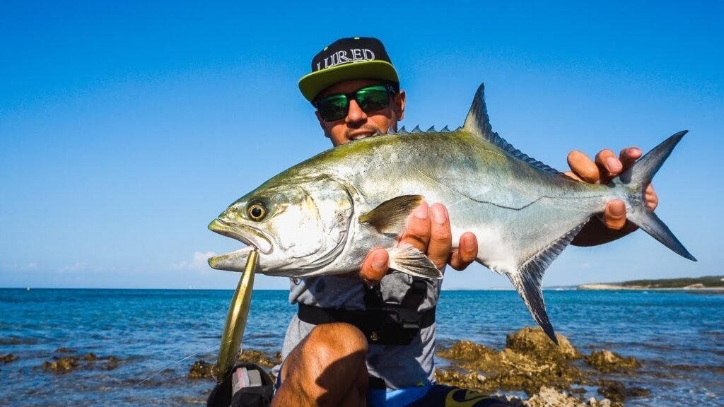 PESCA en SUPERFICIE desde PLAYA | Lured Vlog 106